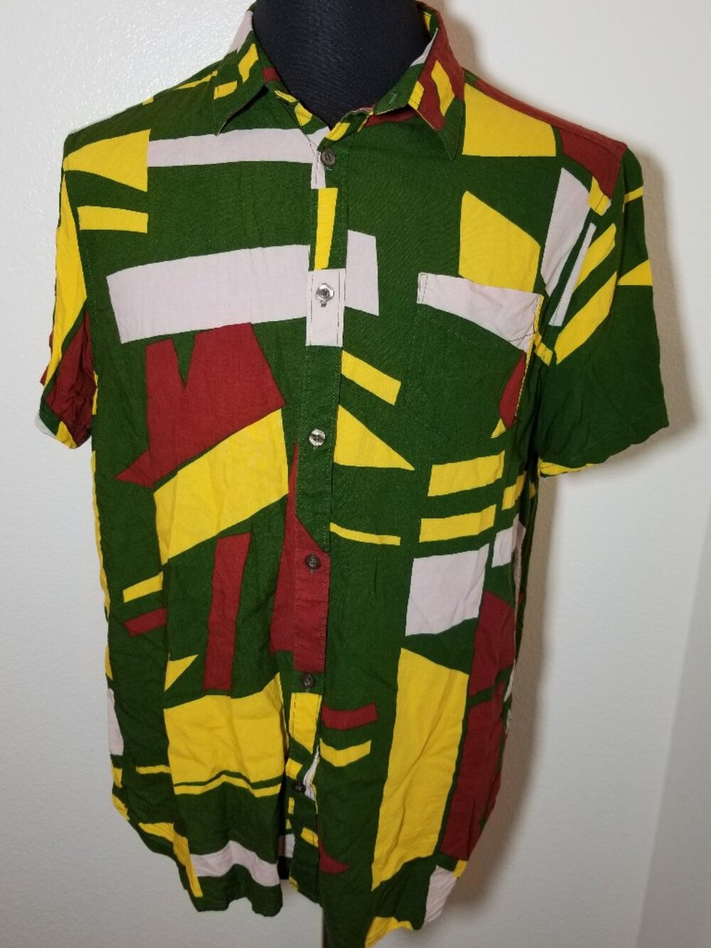 The Designdeal Clothing Company Mens XL Button Up Retro Geometric Funky Colorful
